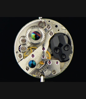 Boucles d'oreilles "Spiky skull Blacky "