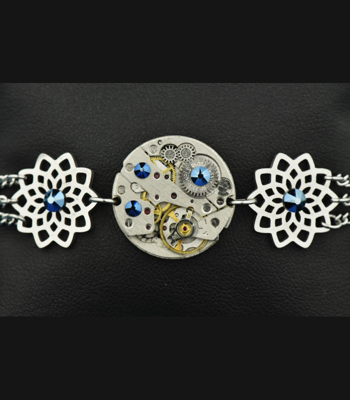 Bracelet " Blue metallic flower"