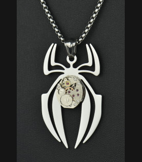 Collier White  Widow