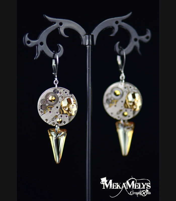 Boucles d'oreilles steampunk Memento mori