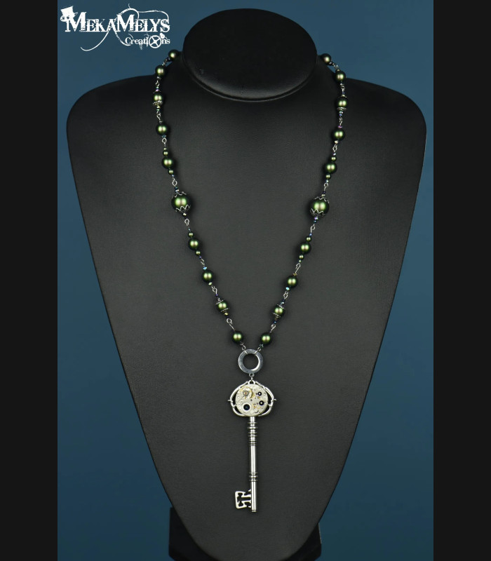 Collier Steampunk Clé Temps pour Elle | Swarovski® & Montre Ancienne