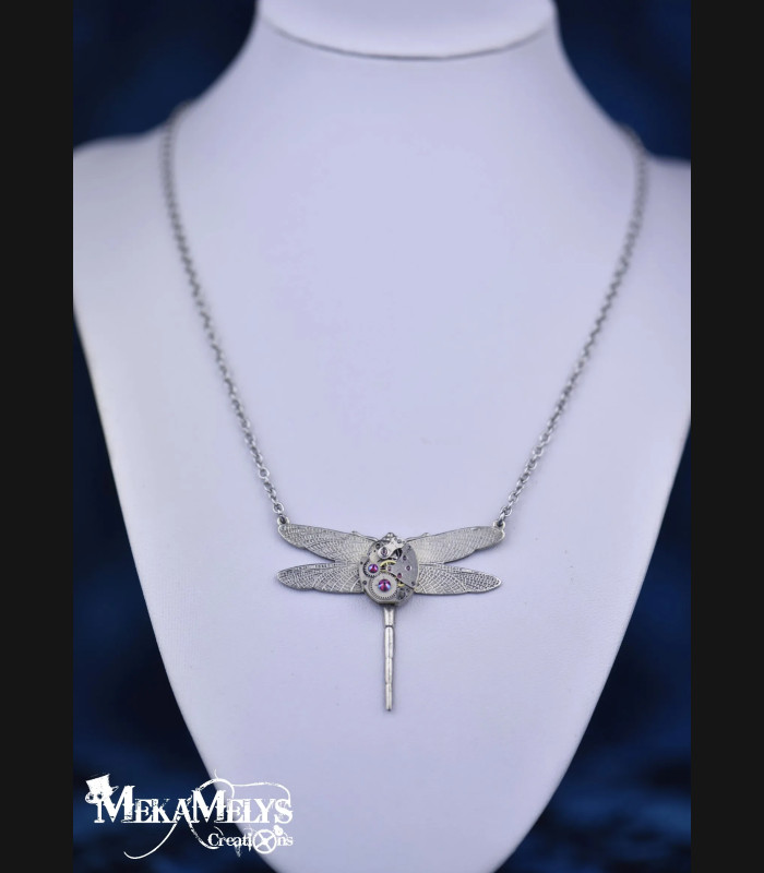 Collier steampunk libellule