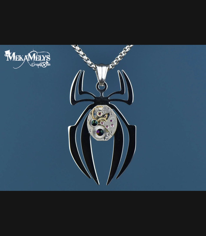 Collier steampunk White Widow