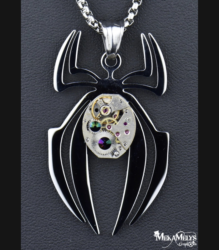 Collier steampunk White Widow