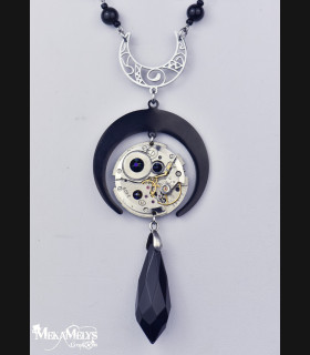 Collier steampunk Lune DélHécate