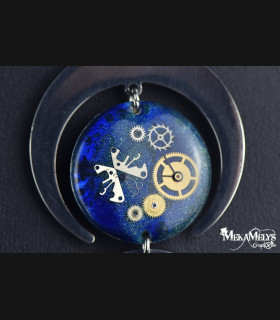 Collier original steampunk Lune Hécate