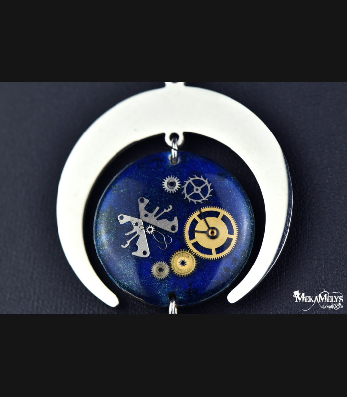 Collier original steampunk Lune Hécate