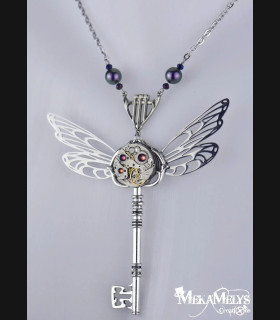 Collier Steampunk Clé volante - Clé Magique, Pendentif Mécanique, Bijou Gothique