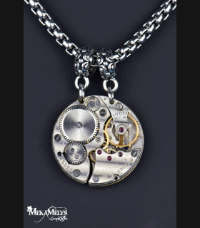 Bijoux Couple Uniques : Collier "Toi et Moi" avec mouvement de montre