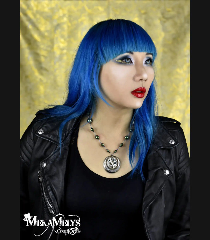 Élégant Collier Perles et Mécanisme de Montre - Style Steampunk