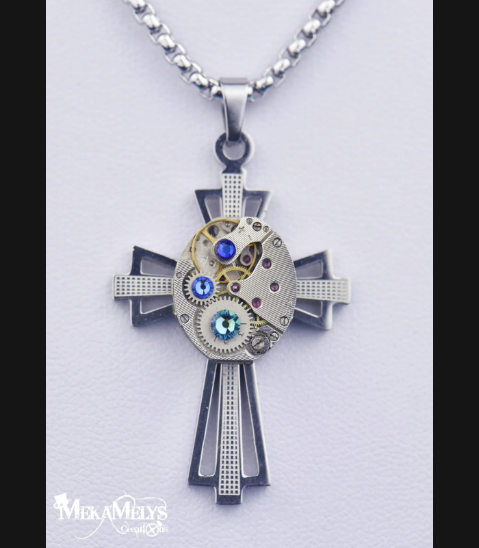 Collier Steampunk Croix Mécanique avec Cristaux Swarovski®