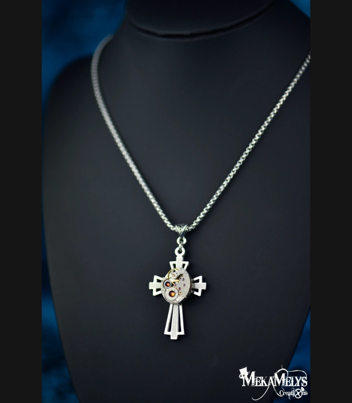 Collier steampunk Croix " la croisée du temps"